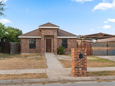Property at 804 Sebastian Ct, Pharr, TX