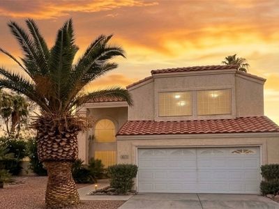 5441 Desert Valley Dr