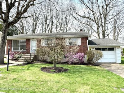 1000 Seybert St