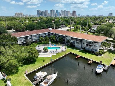 900 SW 12th St APT 108