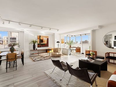 142 E 16th St APT 22B