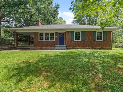 211 Grove Ave