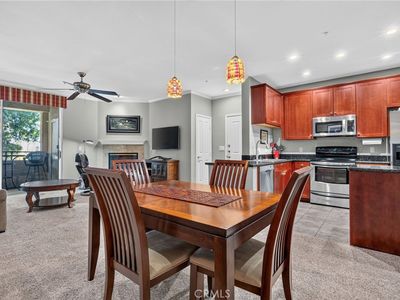 22681 Oakgrove Unit 127