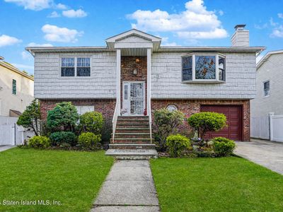 72 Reading Ave