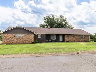 109 Tanglewood Dr