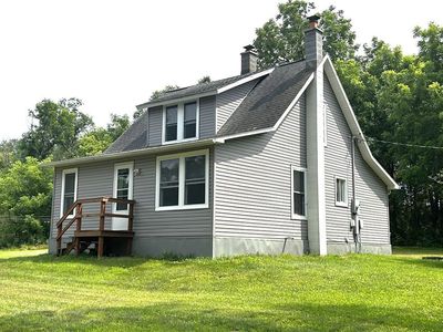 W16881 State Highway 121