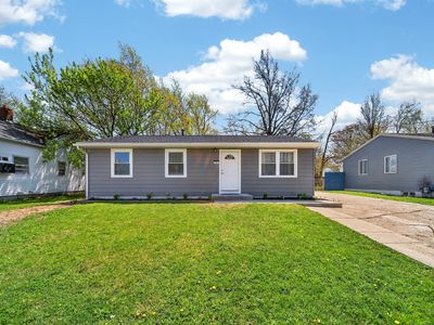1547 Woodlawn Ave