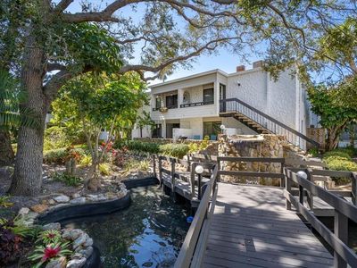 1555 Tarpon Center Dr APT 238