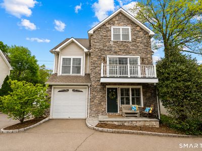 39 Maple Tree Avenue #1