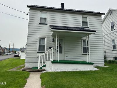 305 Juniata St