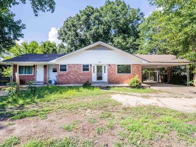 316 W High St