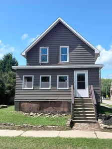 615 Superior Ave