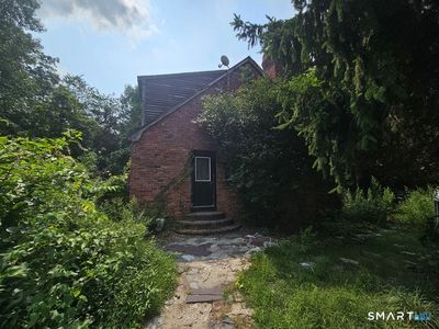 35 Governors Way