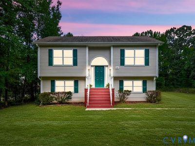 737 Glen Cove Dr