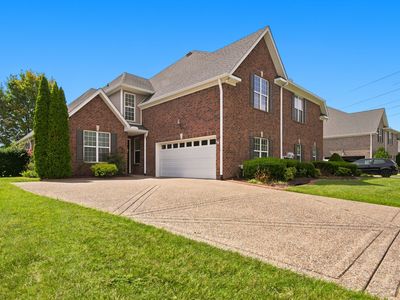 1009 Larkwood Dr