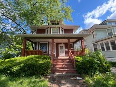 630 Forest Ave