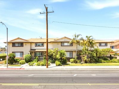 10365 Downey Ave