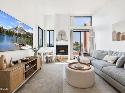 7826 Topanga Canyon Blvd APT 301