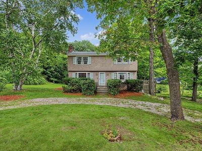 8 Sullivan Ave
