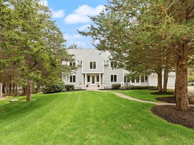 7 Essex Reach Rd