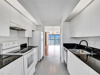 12750 SW 15th St APT 411D