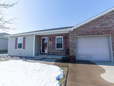 Property at 511 S 8th Ave, Haubstadt, IN