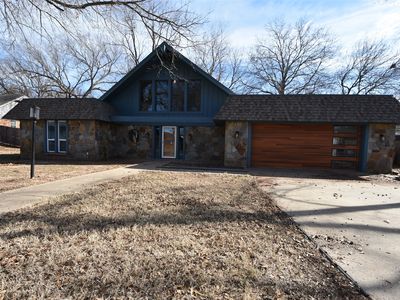 2206 Northwood Dr
