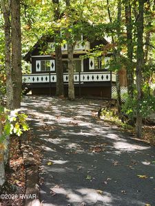 216 Mountain View Dr