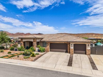 2054 N Red Sky Dr