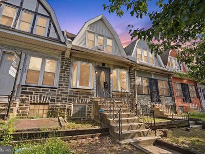 216 E Roosevelt Blvd