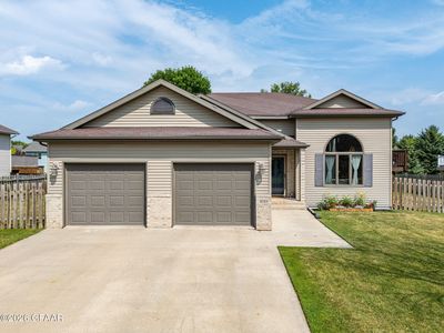 1019 19th Ave SE