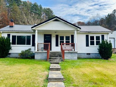 319 Highway 472
