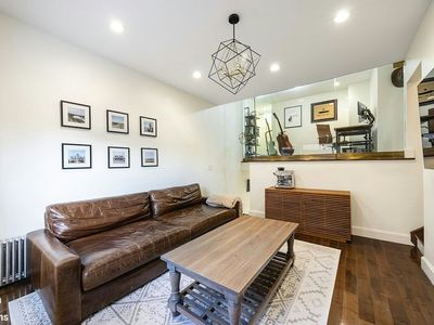 211 Thompson St APT 4A