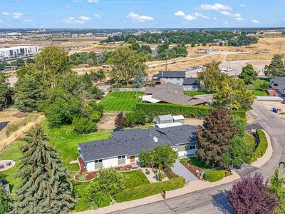 4910 W View Pl