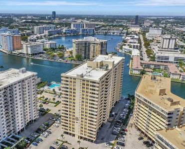 1833 S Ocean Drive #1506