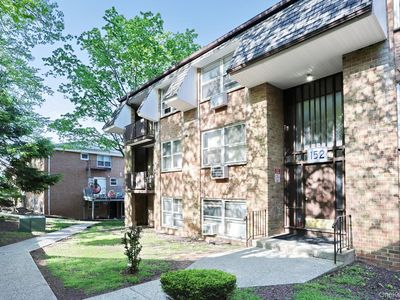 152 Kearsing Parkway #E