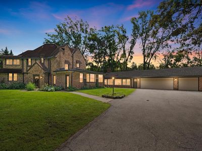 10737 West Rawson AVENUE