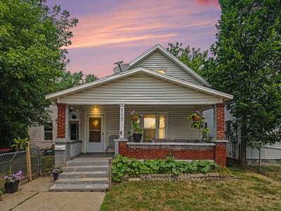 717-719 5th St NW