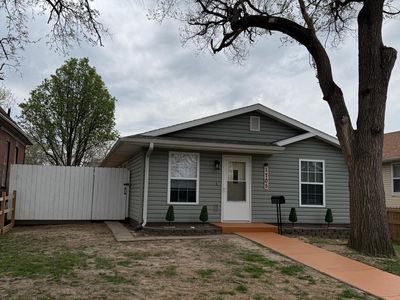 1705 2nd Ave