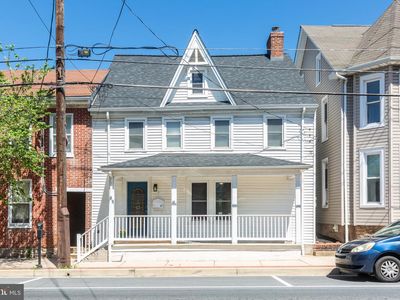 17 York St