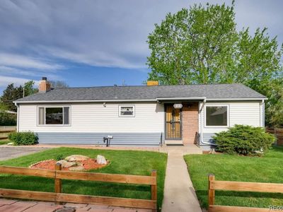 5481 Beach Court