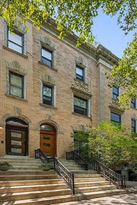 244 W 139th St