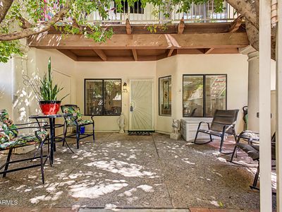 1017 E Maryland Avenue #103
