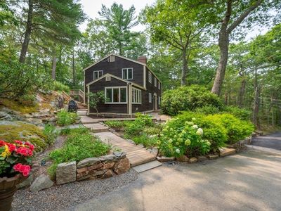 3 Big Rock Rd