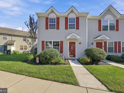 3905 Tall Pnes