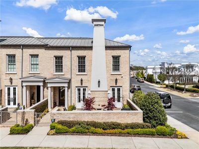 128 Grand Cres