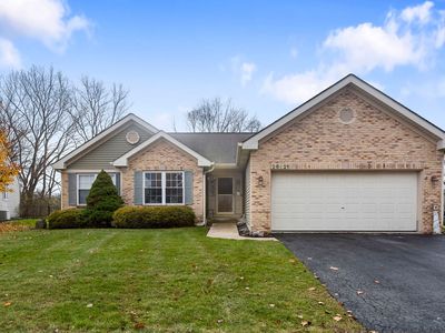 Property at 28621 Wagon Trail Rd, Lakemoor, IL