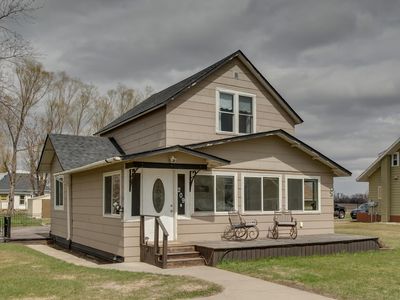 209 2nd St