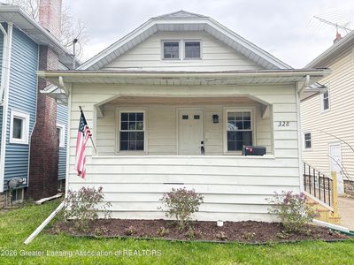 328 N Clemens Ave