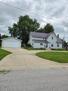 Property at 1701 Main St, Gowrie, IA